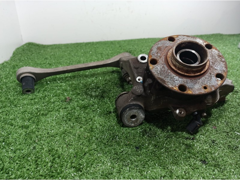 Recambio de mangueta trasera izquierda para audi a8 (4e2) referencia OEM IAM   