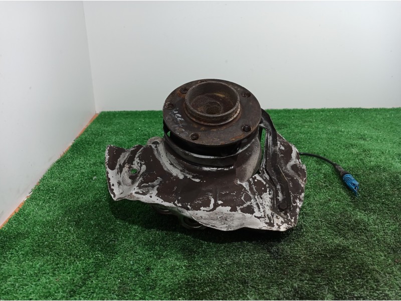 Recambio de mangueta delantera derecha para bmw serie 5 berlina (e39) 530d exclusive referencia OEM IAM   