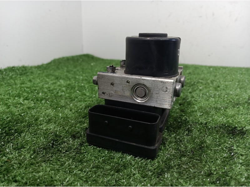 Recambio de abs para ford focus berlina (cap) ambiente (d) referencia OEM IAM 3M512M110GA 3M512M110GA 5WK84103