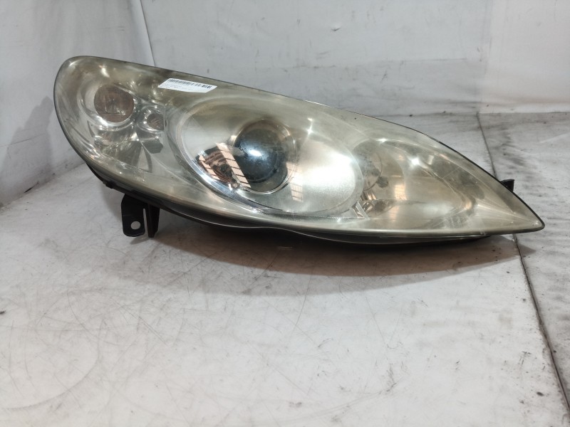 Recambio de faro derecho para peugeot 407 sport referencia OEM IAM 0301213272 0301213272 0301213272