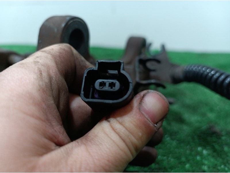 Recambio de pinza freno trasera izquierda para audi q7 (4l) 4l/xbunq1 referencia OEM IAM 2075730 2075730 2075730