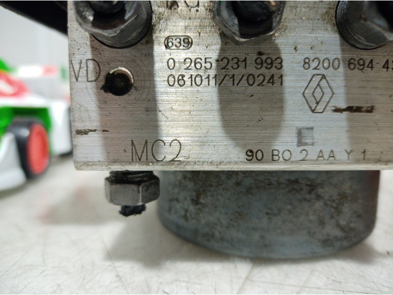 Recambio de abs para dacia logan referencia OEM IAM 0265231993 0265231993 0265231993