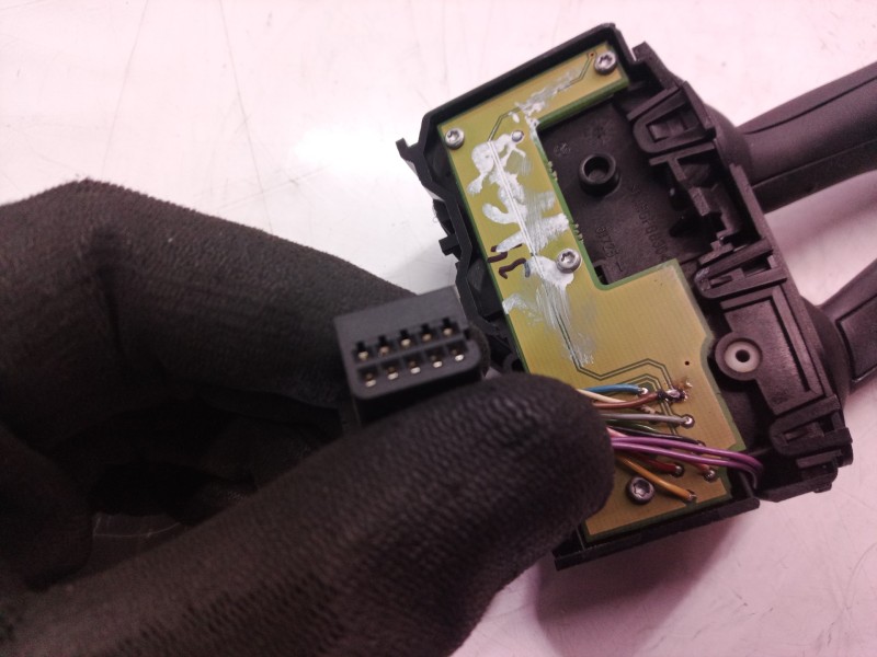 Recambio de mando intermitentes para audi a3 (8p) 2.0 tdi ambiente referencia OEM IAM 01303600 01303600 8P0953513