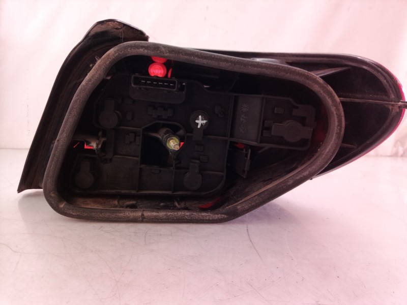 Recambio de piloto trasero izquierdo para citroën xsara berlina 1.6 16v chrono referencia OEM IAM 6350P0  