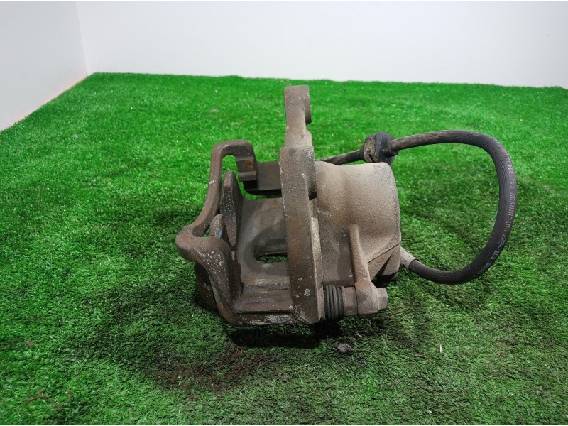 Recambio de pinza freno delantera derecha para opel insignia sports tourer cosmo referencia OEM IAM 13229152 13229152 13229152