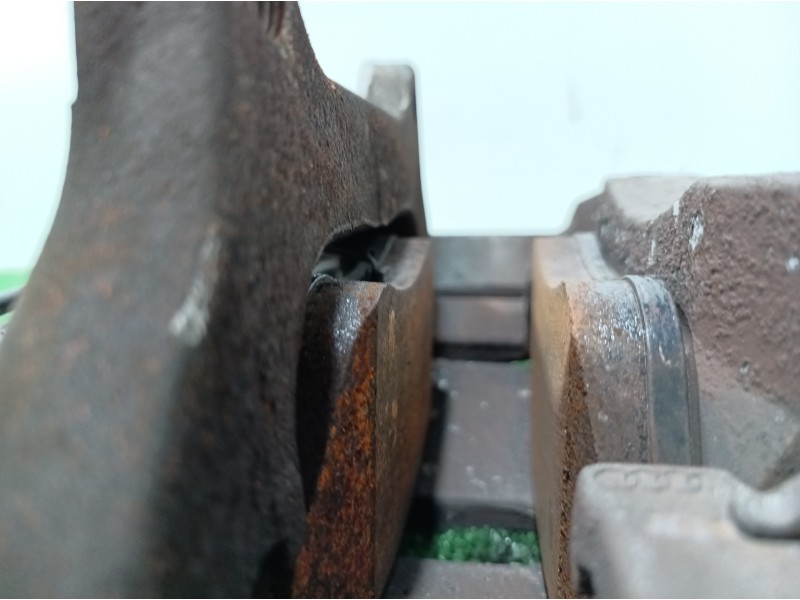 Recambio de pinza freno delantera derecha para audi a8 (4e2) 4.2 v8 32v fsi referencia OEM IAM   