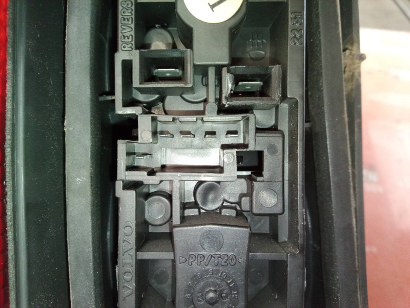 Recambio de piloto trasero derecho para volvo v70 familiar tdi / d referencia OEM IAM 3512320 3512320 3512320