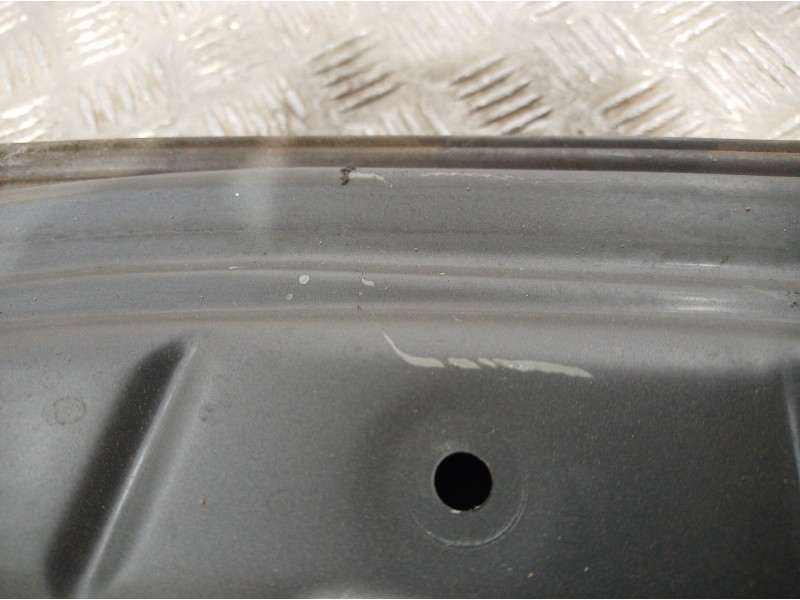 Recambio de porton trasero para lexus ls400 (ucf20) básico (ucf 20) referencia OEM IAM   