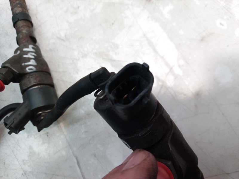 Recambio de inyector para citroën c5 berlina 2.0 hdi sx referencia OEM IAM 9640088780 9640088780 9640088780