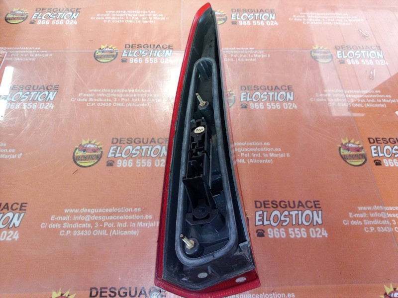 Recambio de piloto trasero derecho para volvo v70 familiar tdi / d referencia OEM IAM 9157800 9157800 9157800