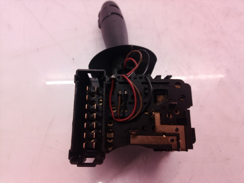 Recambio de mando luces para renault espace iv (jk0) expression referencia OEM IAM 8200012244 8200012244 8200012244