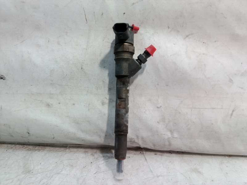 Recambio de inyector para chrysler voyager (rg) 2.5 crd cat referencia OEM IAM 0445110 0445110 0445110