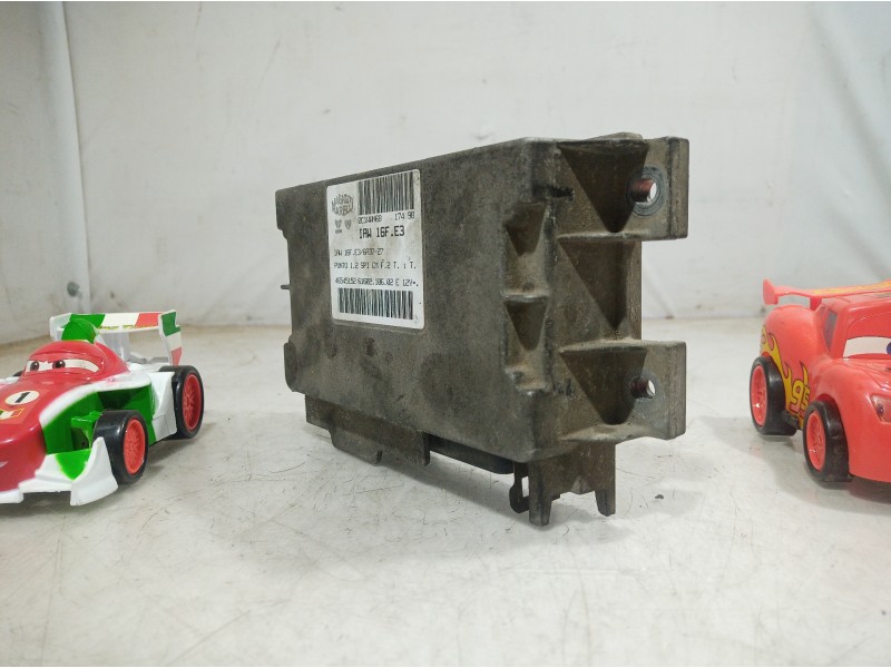 Recambio de centralita motor uce para fiat punto berlina (176) 60 cult referencia OEM IAM 46545152 46545152 46545152