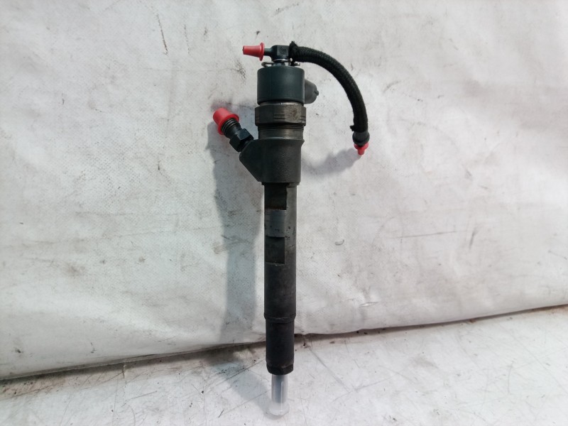 Recambio de inyector para chrysler voyager (rg) 2.5 crd cat referencia OEM IAM 0445110 0445110 0445110