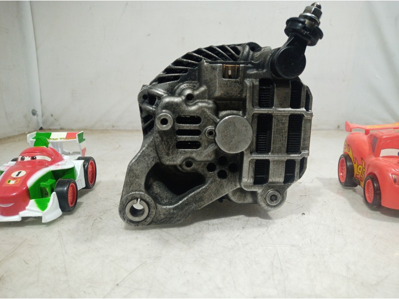 Recambio de alternador para nissan cabstar 09.06 referencia OEM IAM 23100EB31A 23100EB31A 23100EB31