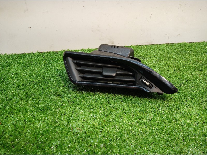 Recambio de rejilla aireadora para peugeot 208 active referencia OEM IAM 447181X 447181X 1089169X