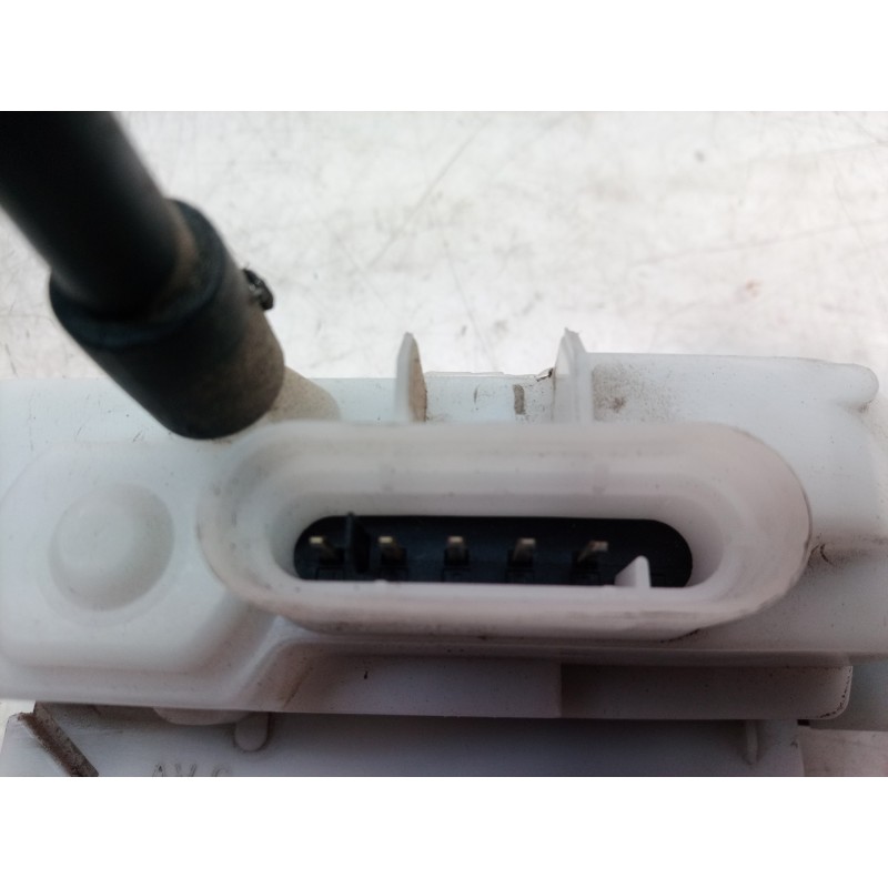 Recambio de cerradura puerta delantera izquierda para citroën c3 1.4 audace referencia OEM IAM 46982980 46982980 46982980
