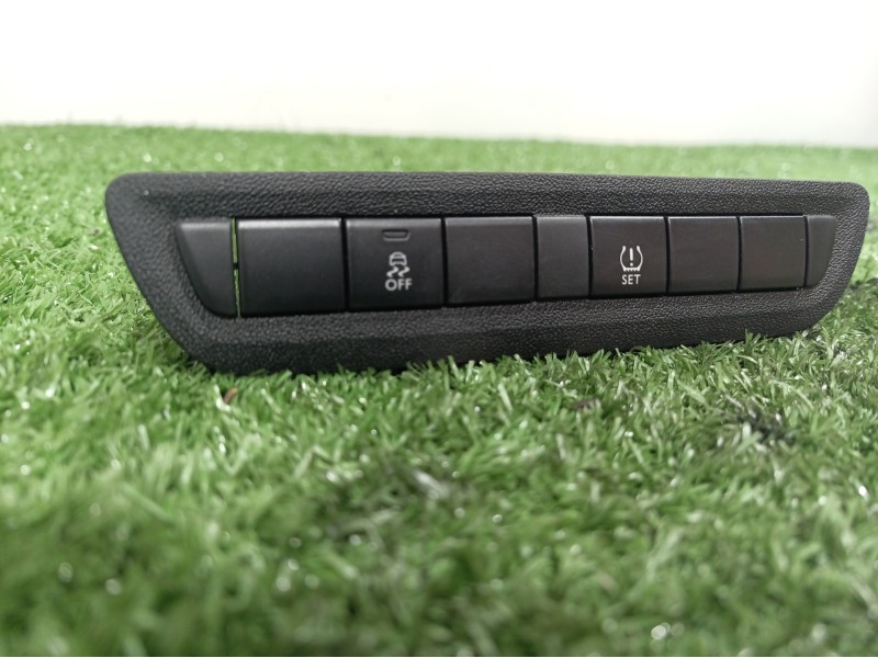 Recambio de interruptor para peugeot 208 active referencia OEM IAM   