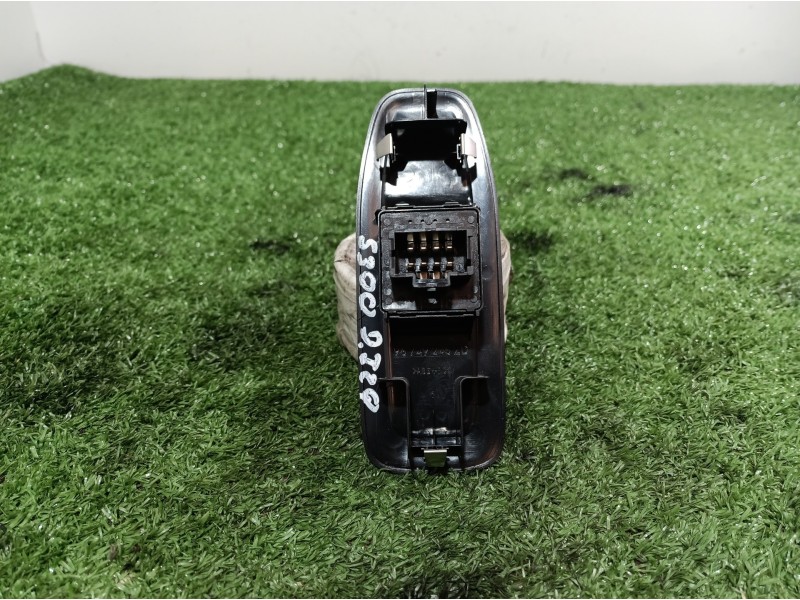 Recambio de mando elevalunas delantero izquierdo para peugeot 208 active referencia OEM IAM 96749245ZD 96749245ZD 96749245