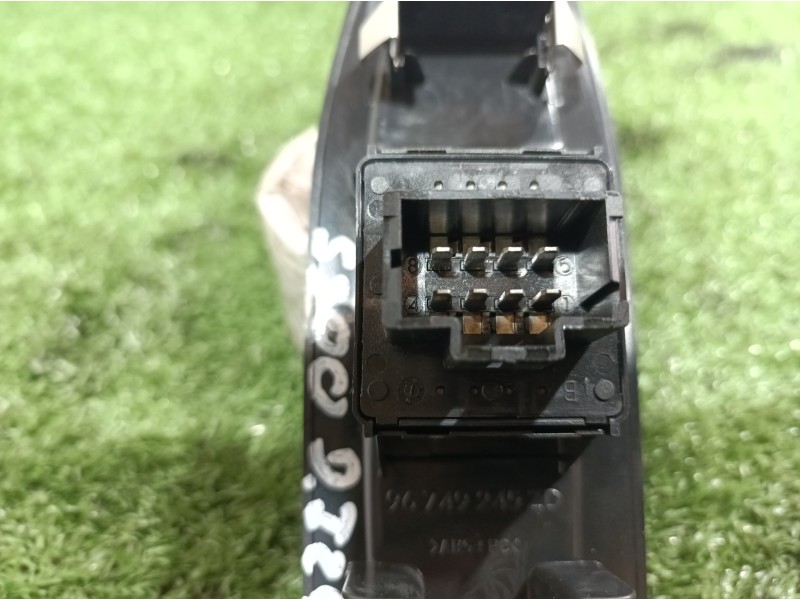 Recambio de mando elevalunas delantero izquierdo para peugeot 208 active referencia OEM IAM 96749245ZD 96749245ZD 96749245