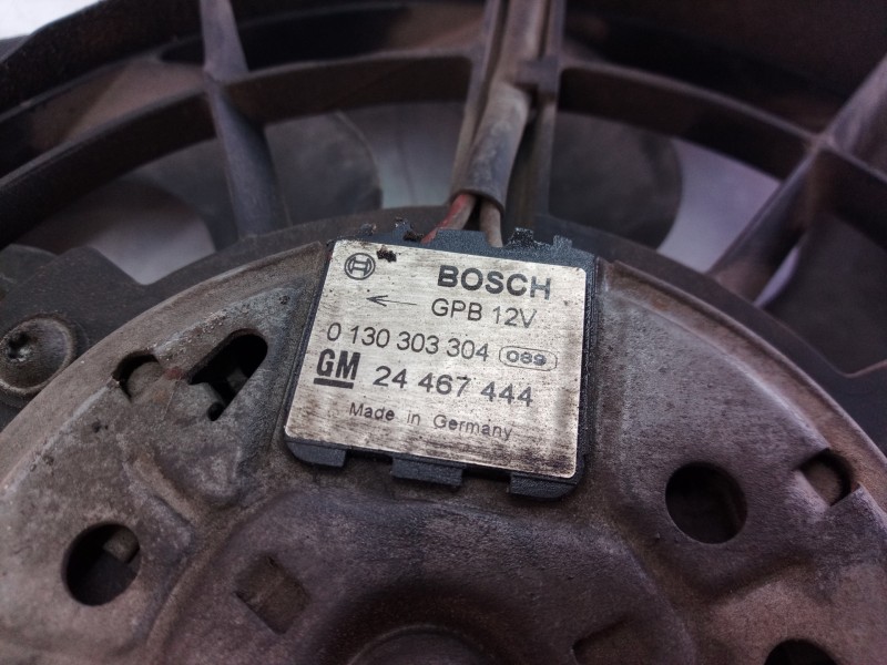 Recambio de electroventilador para opel zafira b cosmo referencia OEM IAM 013030304 013030304 24467444