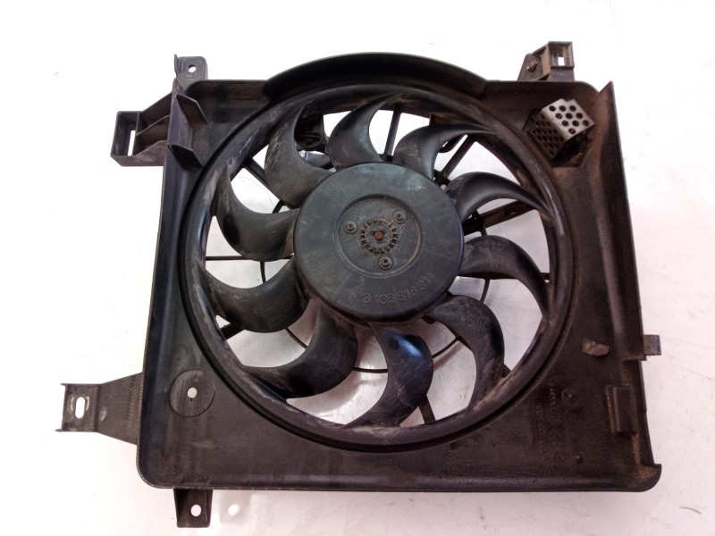 Recambio de electroventilador para opel zafira b cosmo referencia OEM IAM 013030304 013030304 24467444