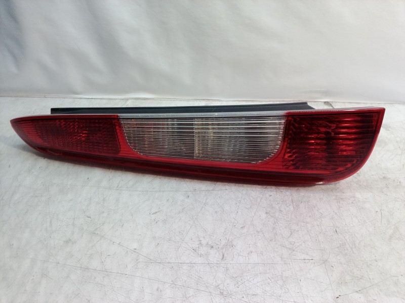 Recambio de piloto trasero izquierdo para ford c-max (cb3) referencia OEM IAM 3M5113A603AA 3M5113A603AA 3M5113A603AA