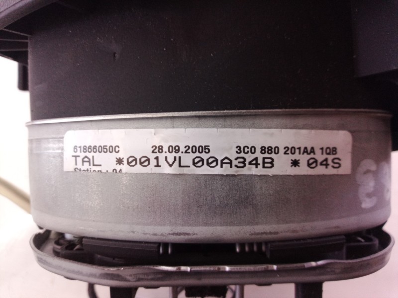 Recambio de airbag volante para volkswagen passat berlina (3c2) highline referencia OEM IAM 61607480 61607480 3C0880201