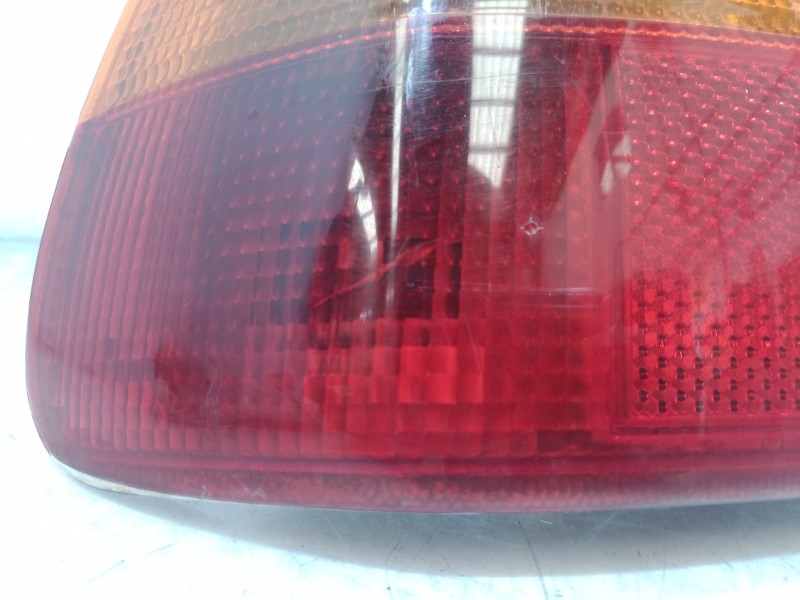 Recambio de piloto trasero izquierdo para opel astra f berlina gl referencia OEM IAM 394449 394449 394449