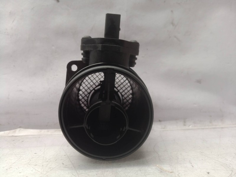 Recambio de caudalimetro para volkswagen passat berlina (3c2) highline referencia OEM IAM 0281002461 0281002461 074906461B