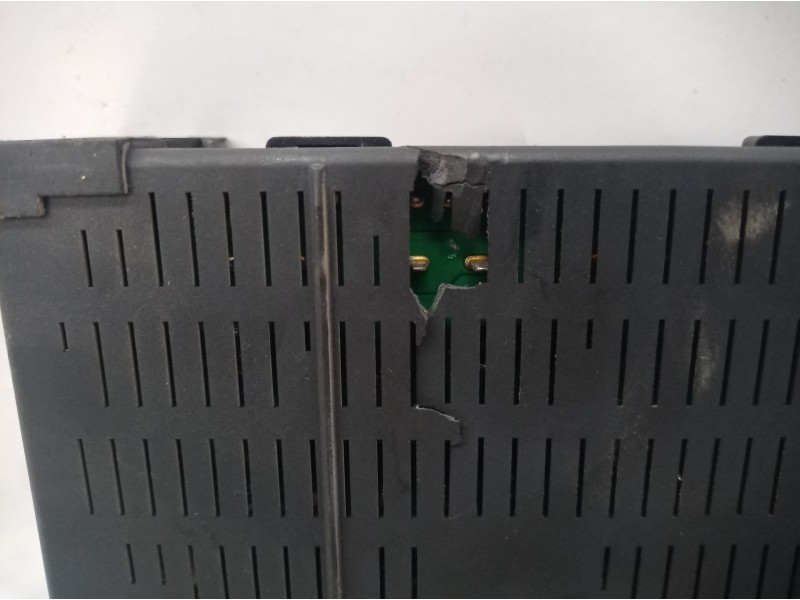 Recambio de caja reles / fusibles para peugeot expert tepee l1h1 premium referencia OEM IAM 281197595 281197595 281197595