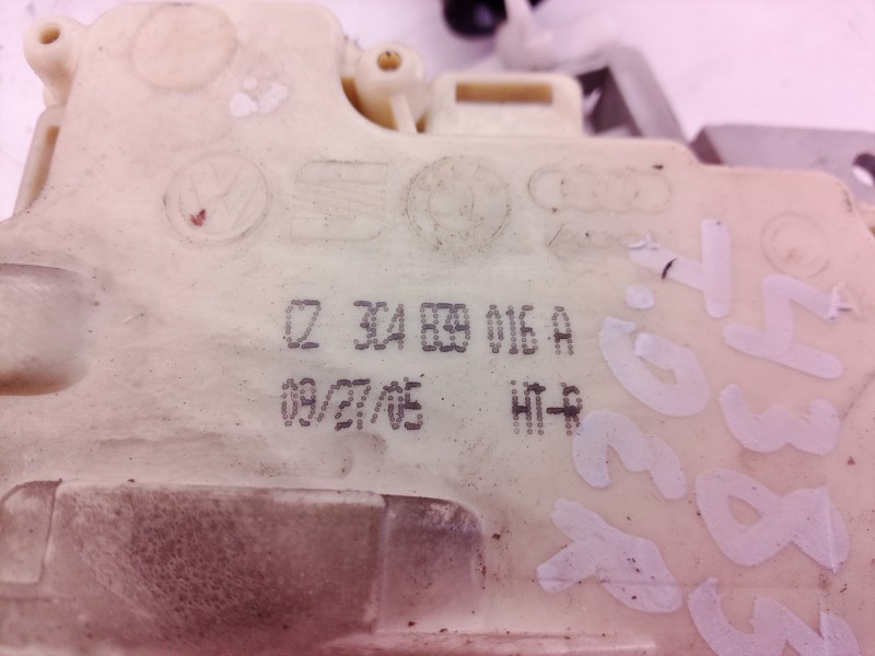 Recambio de cerradura puerta trasera derecha para volkswagen passat berlina (3c2) highline referencia OEM IAM 3C4839016B  