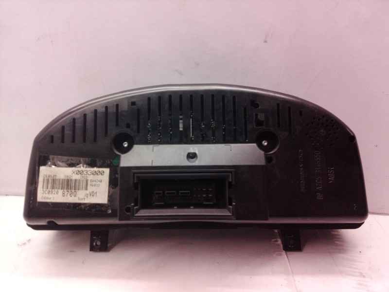 Recambio de cuadro instrumentos para volkswagen passat berlina (3c2) highline referencia OEM IAM 3C0920870Q 3C0920870 BPA2C53145
