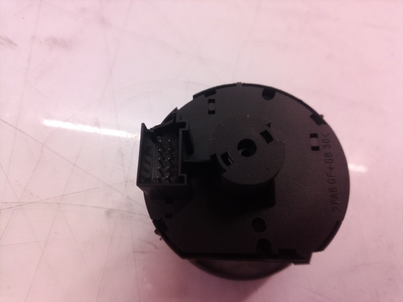 Recambio de mando luces para volkswagen passat berlina (3c2) highline referencia OEM IAM 1K0941431N 1K0941431 1K0941431