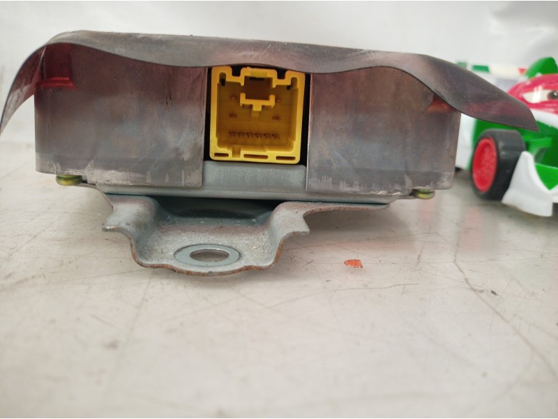 Recambio de centralita airbag para lexus ls400 (ucf20) básico (ucf 20) referencia OEM IAM 8917050040 8917050040 8917050040