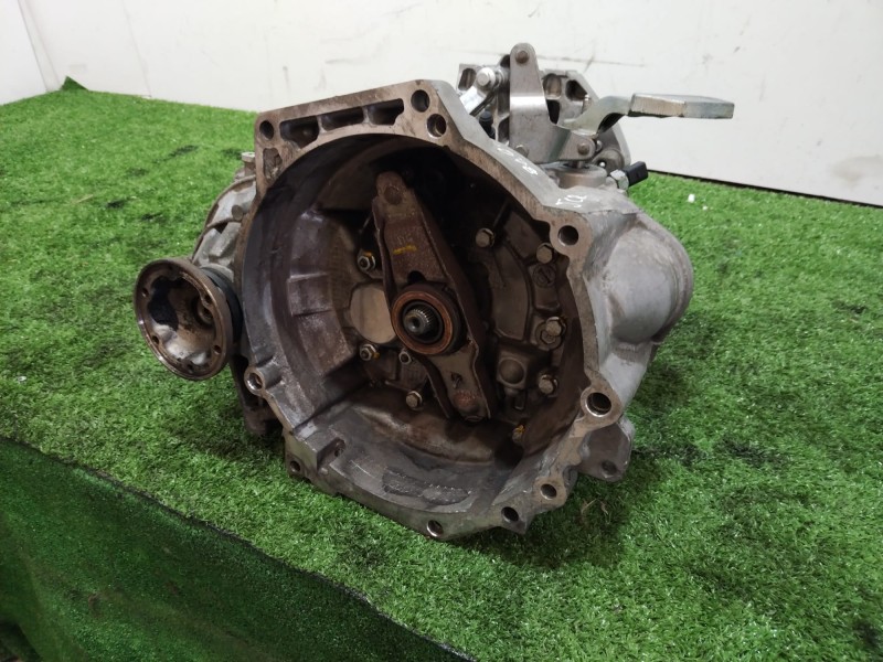 Recambio de caja cambios para volkswagen golf plus (5m1) bluemotion edition referencia OEM IAM JCR JCR JCR