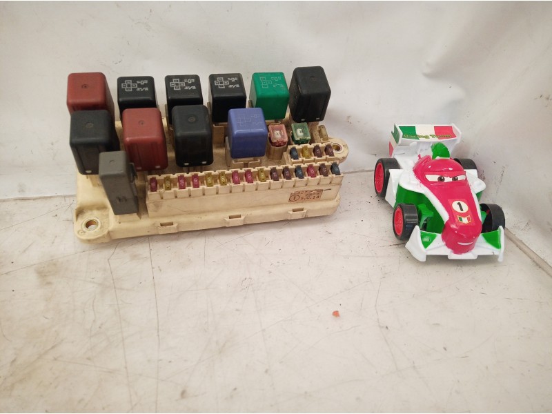 Recambio de caja reles / fusibles para lexus ls400 (ucf20) básico (ucf 20) referencia OEM IAM   