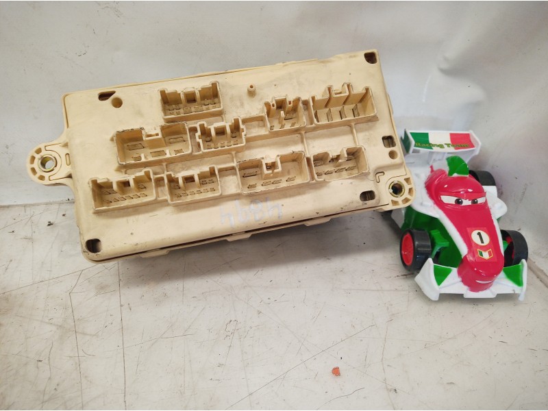 Recambio de caja reles / fusibles para lexus ls400 (ucf20) básico (ucf 20) referencia OEM IAM   