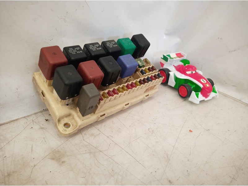 Recambio de caja reles / fusibles para lexus ls400 (ucf20) básico (ucf 20) referencia OEM IAM   