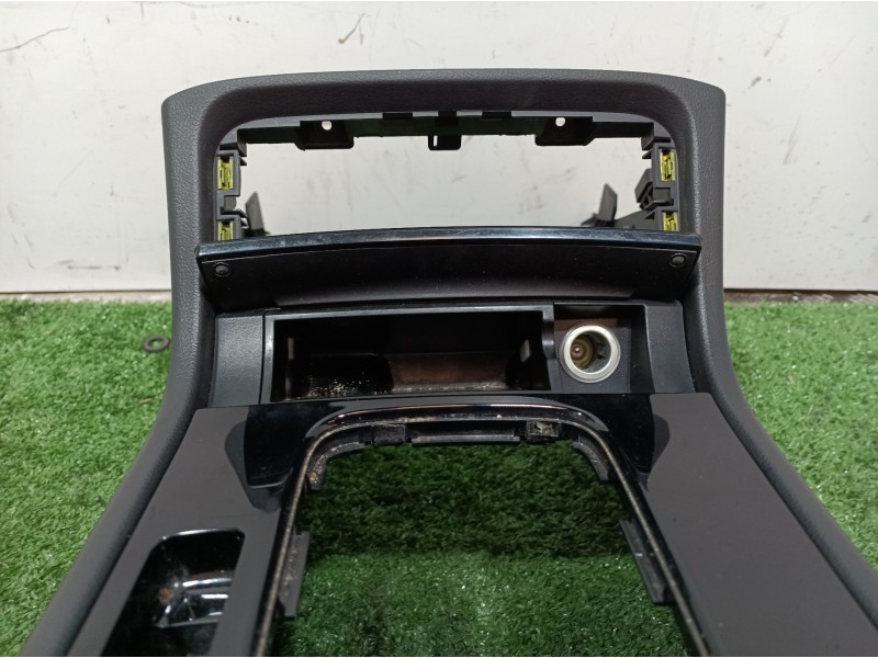 Recambio de consola central tras. para volkswagen touareg (7p6) v6 tdi bluemotion premium referencia OEM IAM 7P1863241B 7P186324