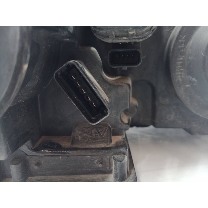 Recambio de faro izquierdo para renault laguna ii grandtour (kg0) expression confort referencia OEM IAM 89900430 89900430 899004