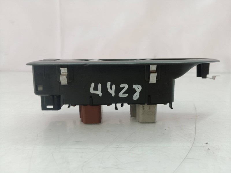 Recambio de mando elevalunas delantero izquierdo para renault laguna ii grandtour (kg0) expression confort referencia OEM IAM   