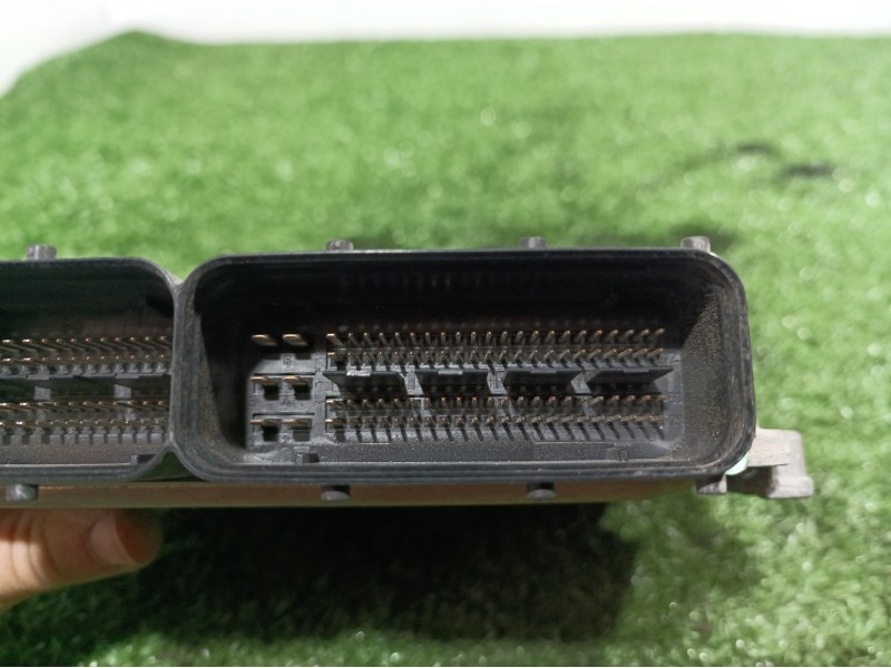 Recambio de centralita motor uce para opel astra h berlina cosmo referencia OEM IAM 0281011943 1039S07139 8973785711