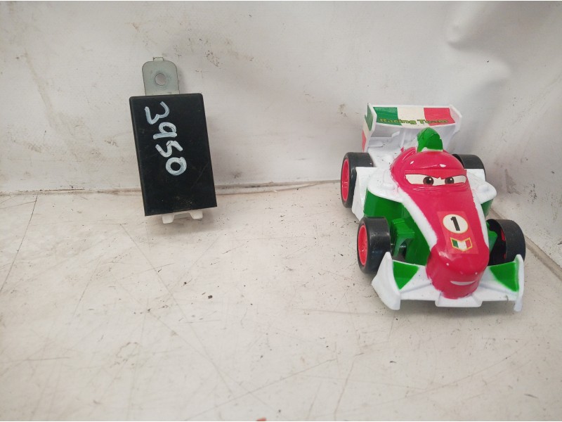 Recambio de modulo electronico para mitsubishi montero (v60/v70) 3.2 di-d avance (5-ptas.) referencia OEM IAM MR583832 MR583832 