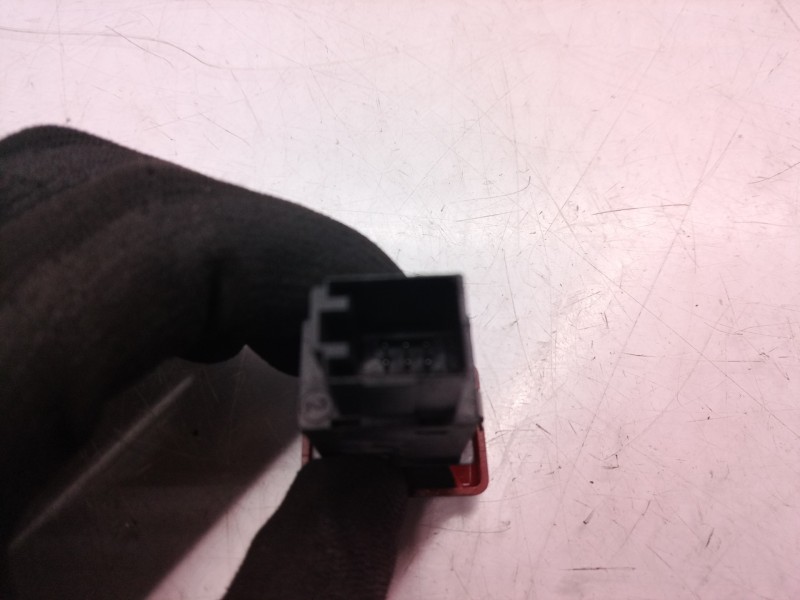 Recambio de warning para audi a4 avant (8e) referencia OEM IAM 8E0941509 8E0941509 8E0941509