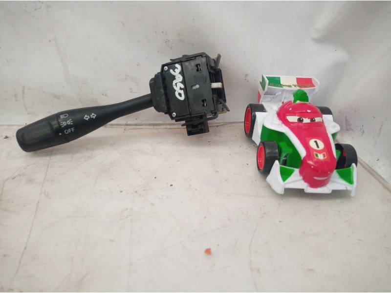 Recambio de mando luces para mitsubishi montero (v60/v70) 3.2 di-d avance (5-ptas.) referencia OEM IAM   