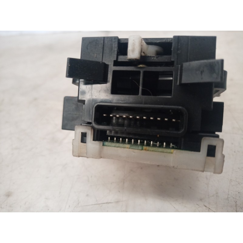 Recambio de mando luces para mitsubishi montero (v60/v70) 3.2 di-d avance (5-ptas.) referencia OEM IAM   