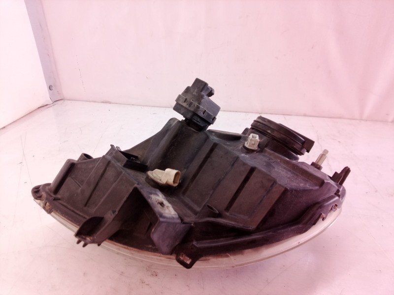 Recambio de faro derecho para nissan kubistar (x76) premium (l1) referencia OEM IAM 8200236591 8200236591 8200236591