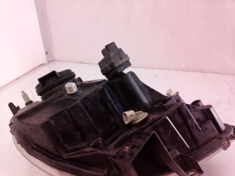 Recambio de faro izquierdo para nissan kubistar (x76) premium (l1) referencia OEM IAM 8200236590 8200236590 8200236590