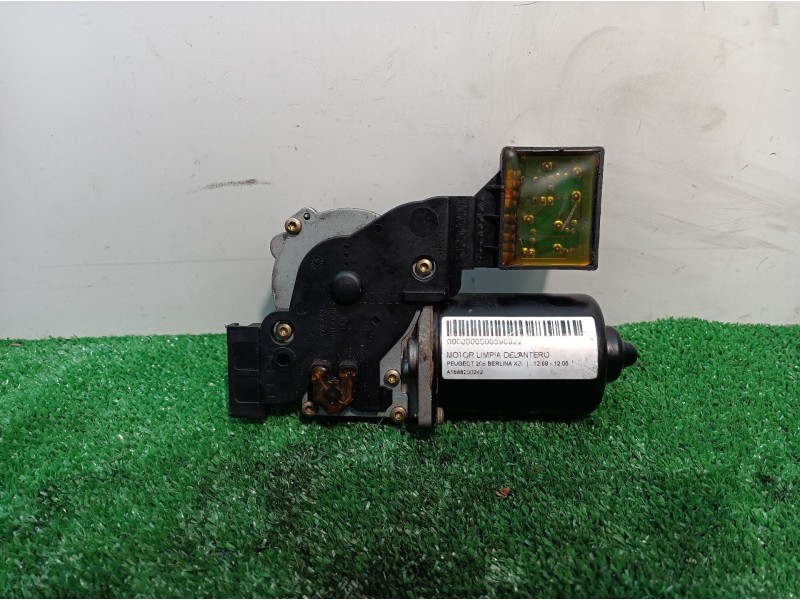 Recambio de motor limpia delantero para mercedes-benz clase a (w169) referencia OEM IAM A1688200242 A1688200242 A1688200242